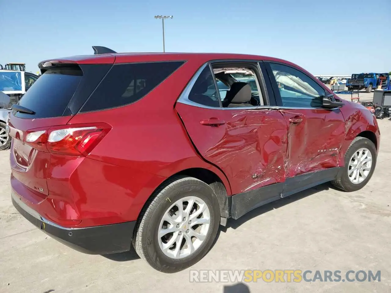 3 Photograph of a damaged car 2GNAXKEV4L6104994 CHEVROLET EQUINOX 2020