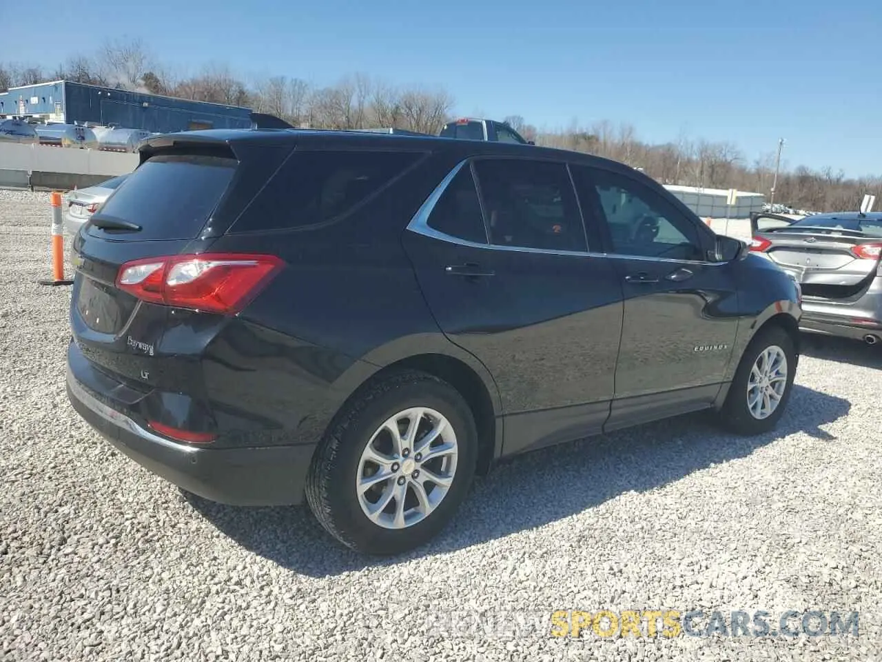 3 Photograph of a damaged car 2GNAXKEV4L6157968 CHEVROLET EQUINOX 2020