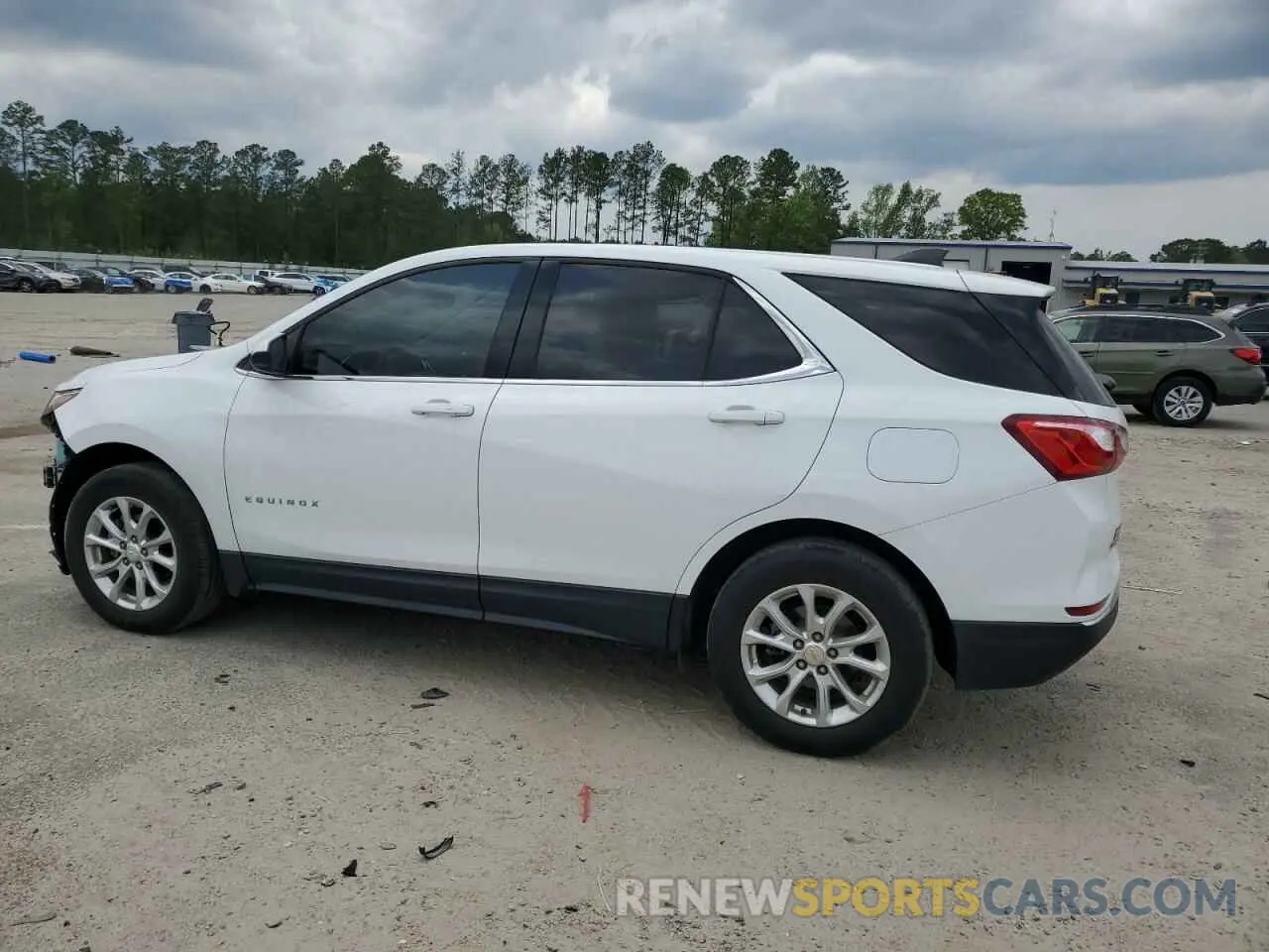 2 Photograph of a damaged car 2GNAXKEV4L6181221 CHEVROLET EQUINOX 2020