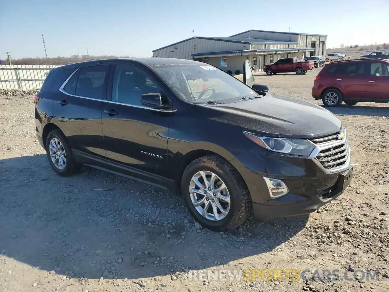 4 Photograph of a damaged car 2GNAXKEV4L6203895 CHEVROLET EQUINOX 2020