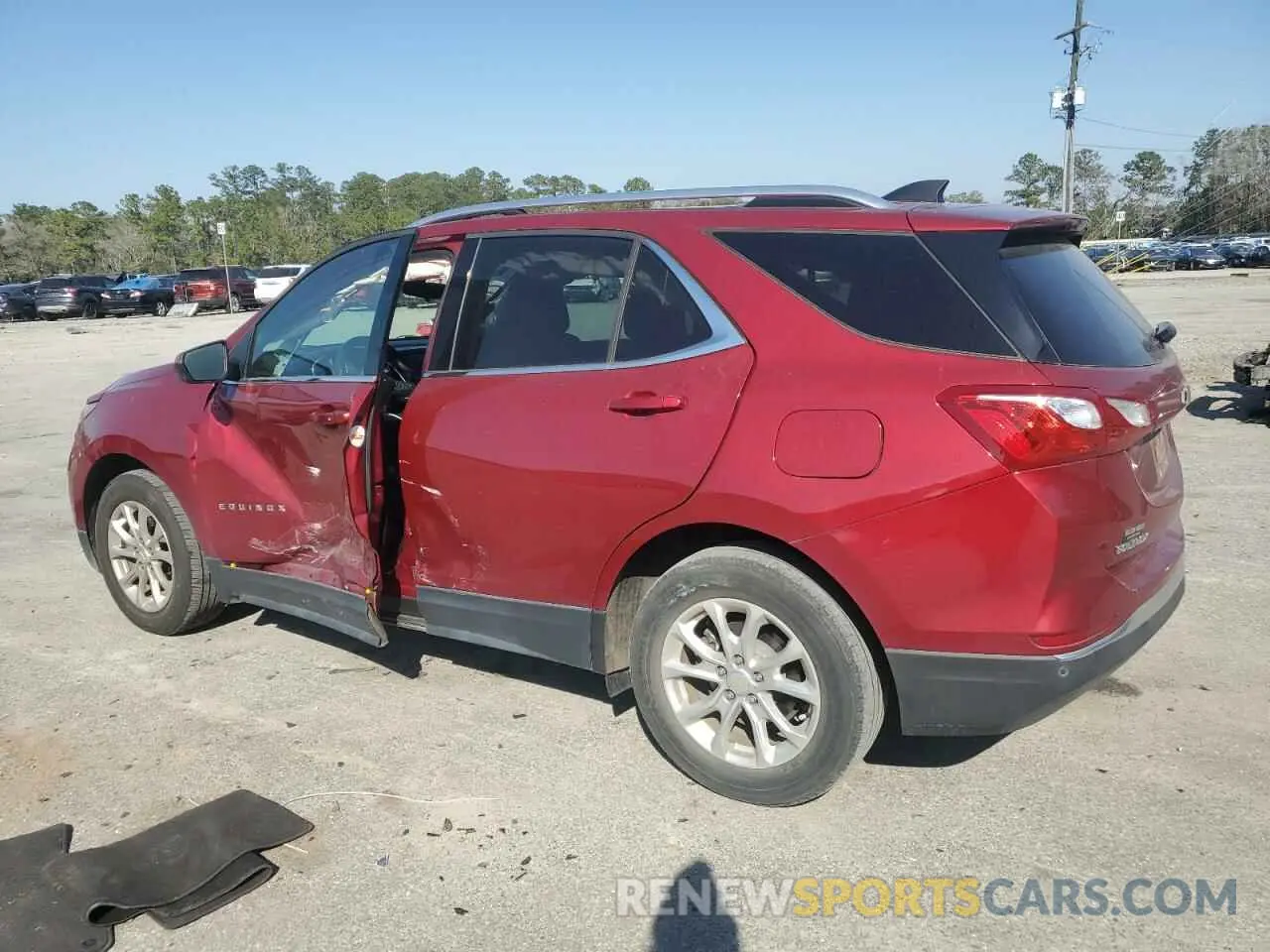 2 Photograph of a damaged car 2GNAXKEV4L6265412 CHEVROLET EQUINOX 2020