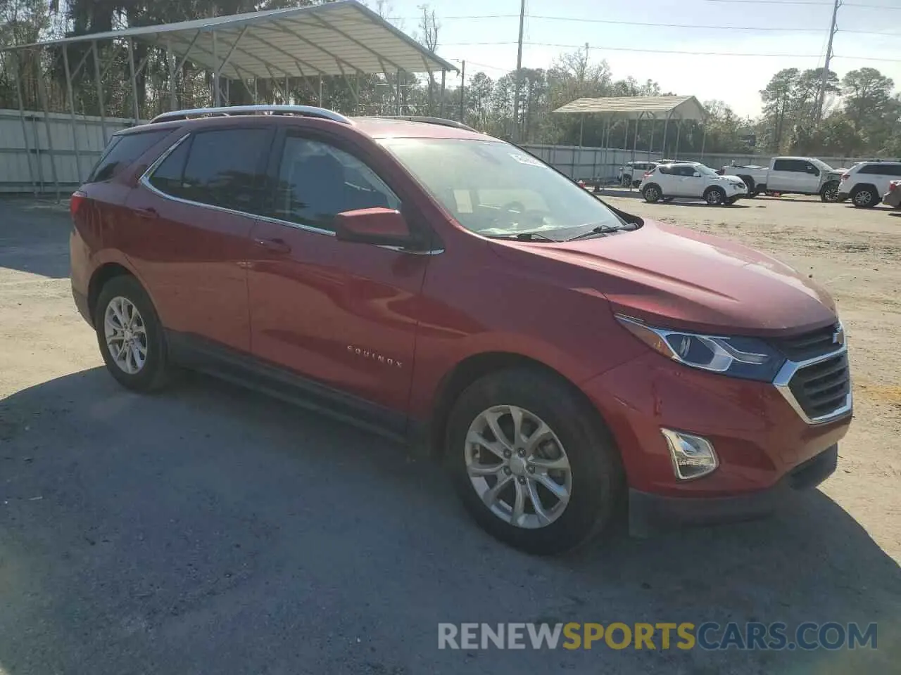 4 Photograph of a damaged car 2GNAXKEV4L6265412 CHEVROLET EQUINOX 2020