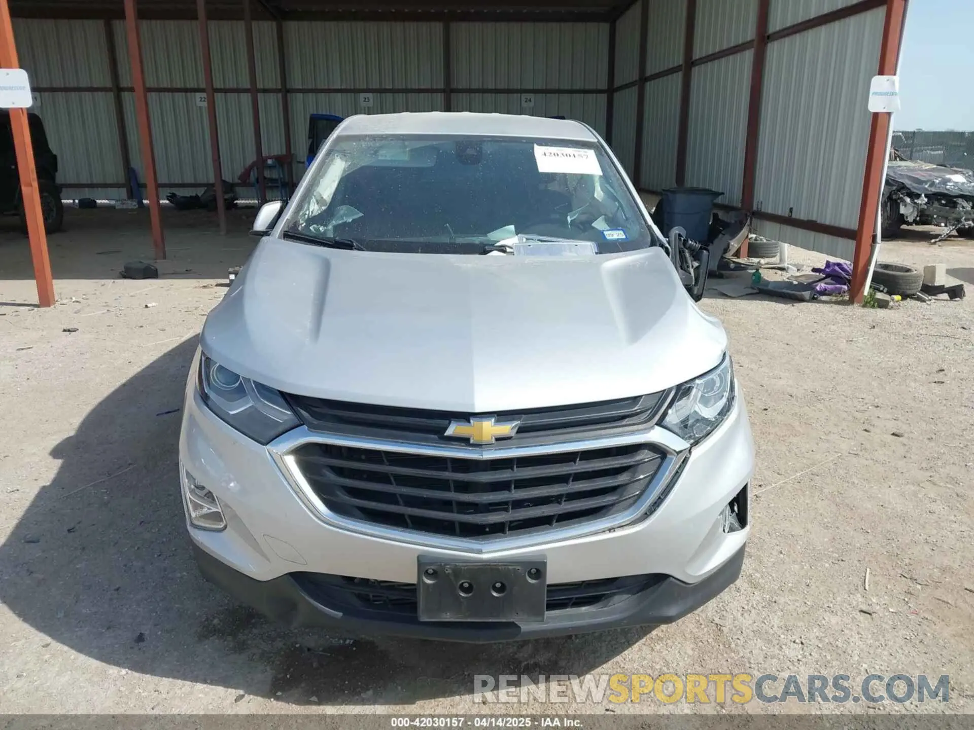 11 Photograph of a damaged car 2GNAXKEV5L6125563 CHEVROLET EQUINOX 2020