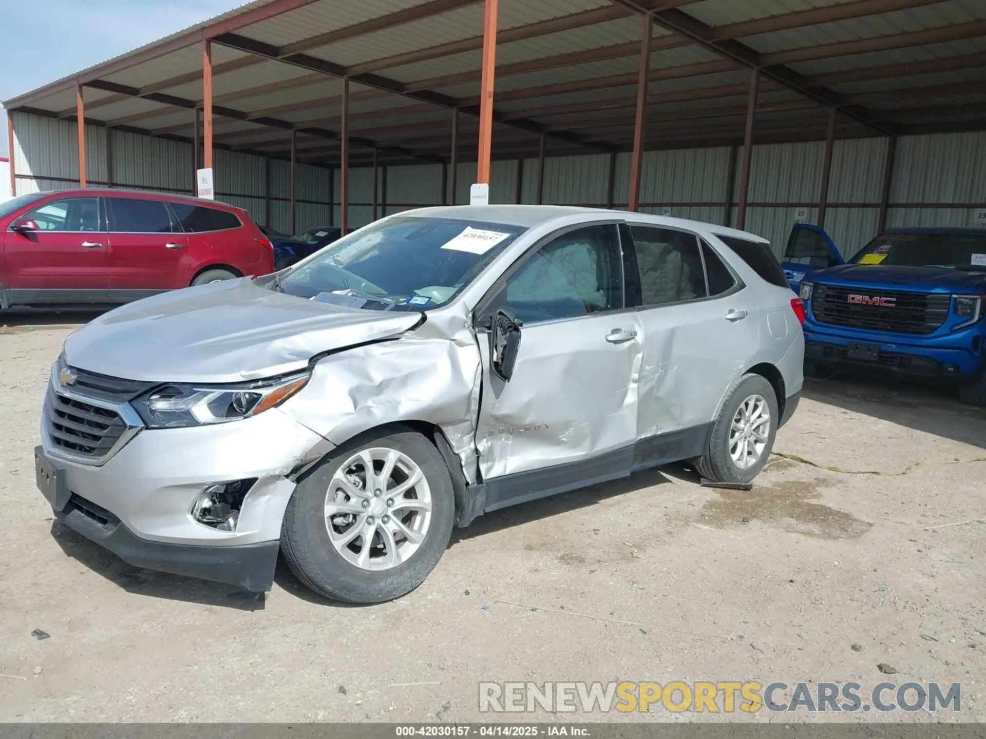 2 Photograph of a damaged car 2GNAXKEV5L6125563 CHEVROLET EQUINOX 2020