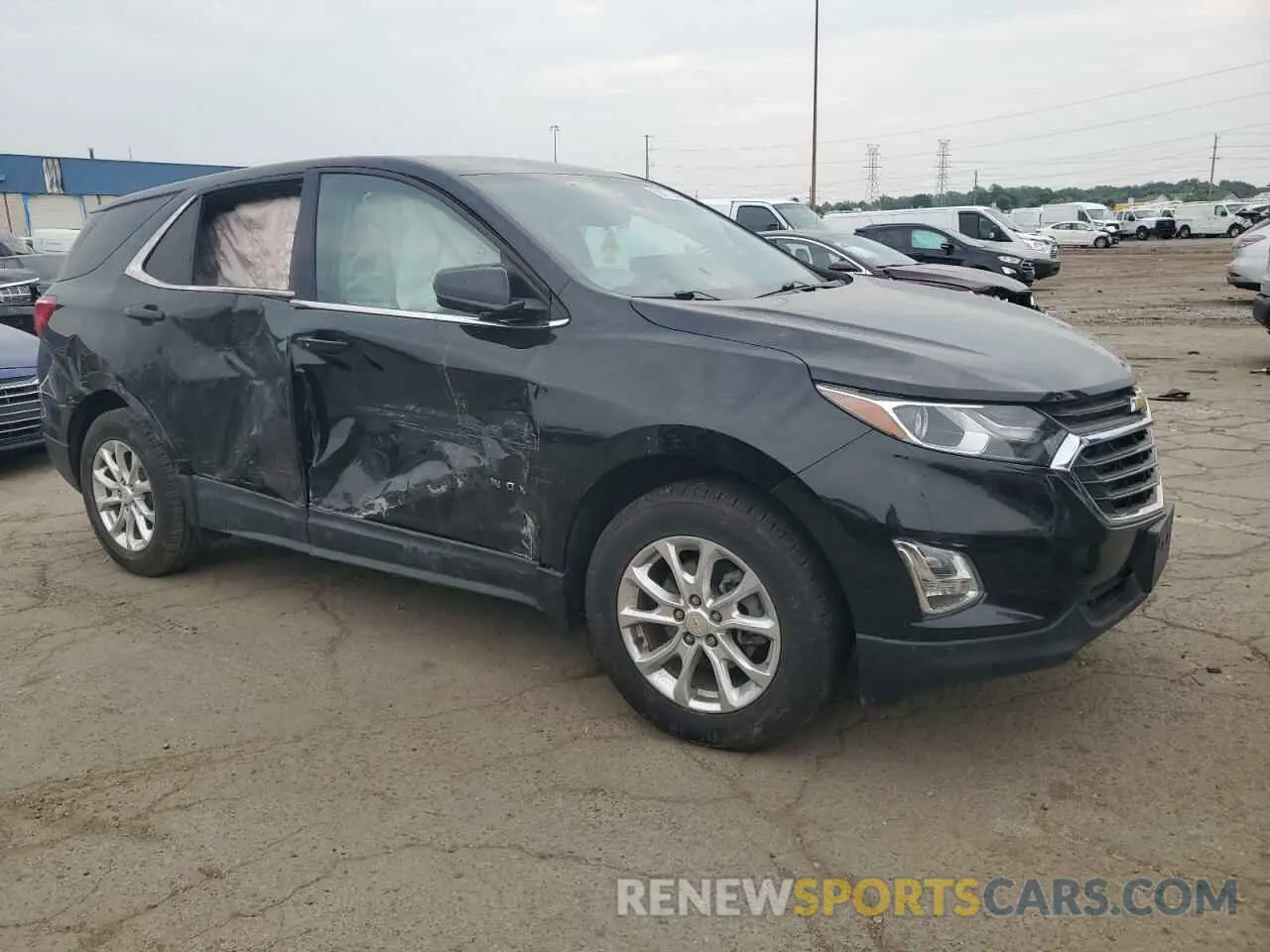 4 Photograph of a damaged car 2GNAXKEV5L6212685 CHEVROLET EQUINOX 2020