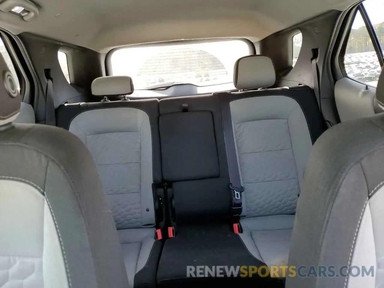10 Photograph of a damaged car 2GNAXKEV5L6227249 CHEVROLET EQUINOX 2020