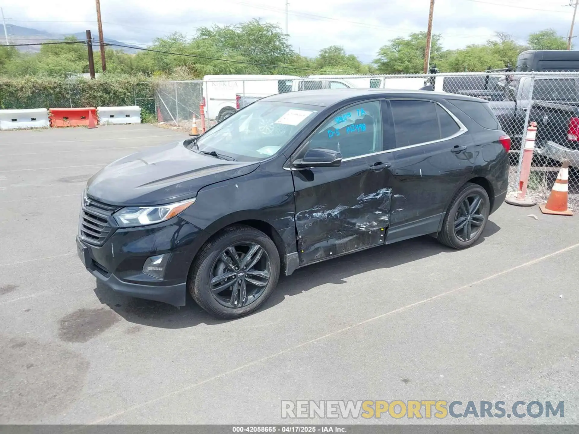 2 Photograph of a damaged car 2GNAXKEV5L6248537 CHEVROLET EQUINOX 2020