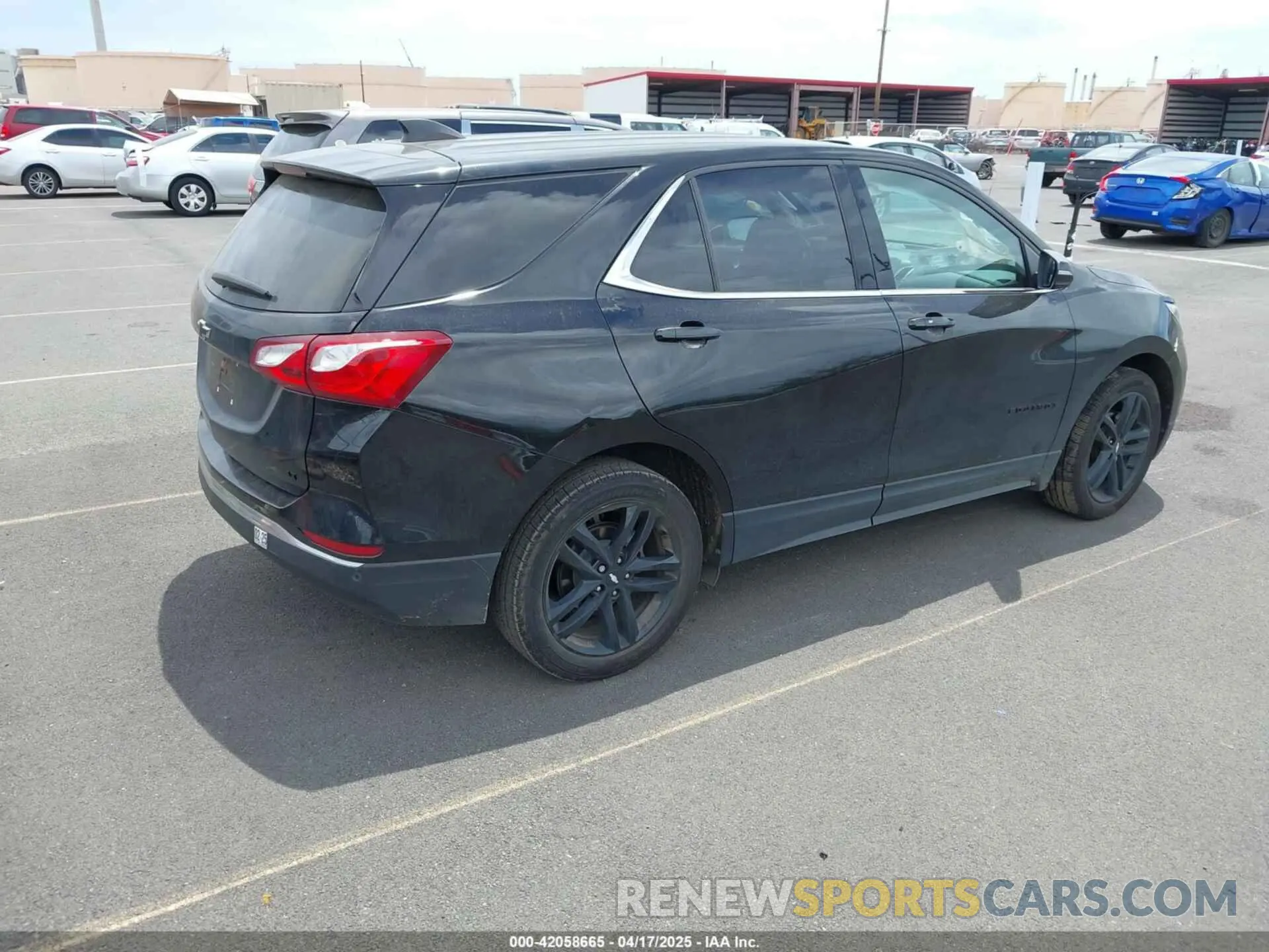 4 Photograph of a damaged car 2GNAXKEV5L6248537 CHEVROLET EQUINOX 2020