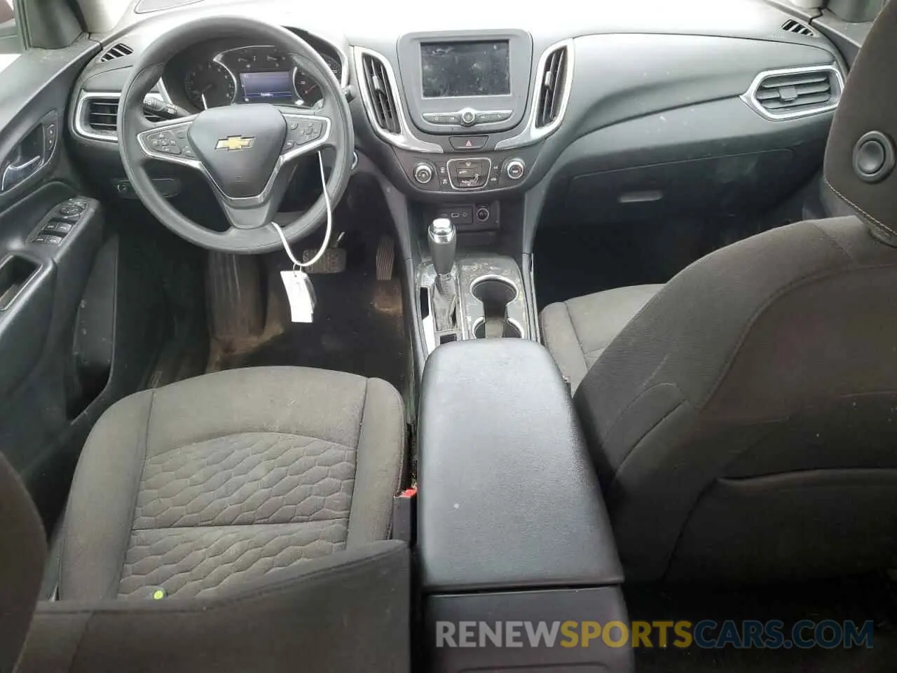 8 Photograph of a damaged car 2GNAXKEV5L6258131 CHEVROLET EQUINOX 2020