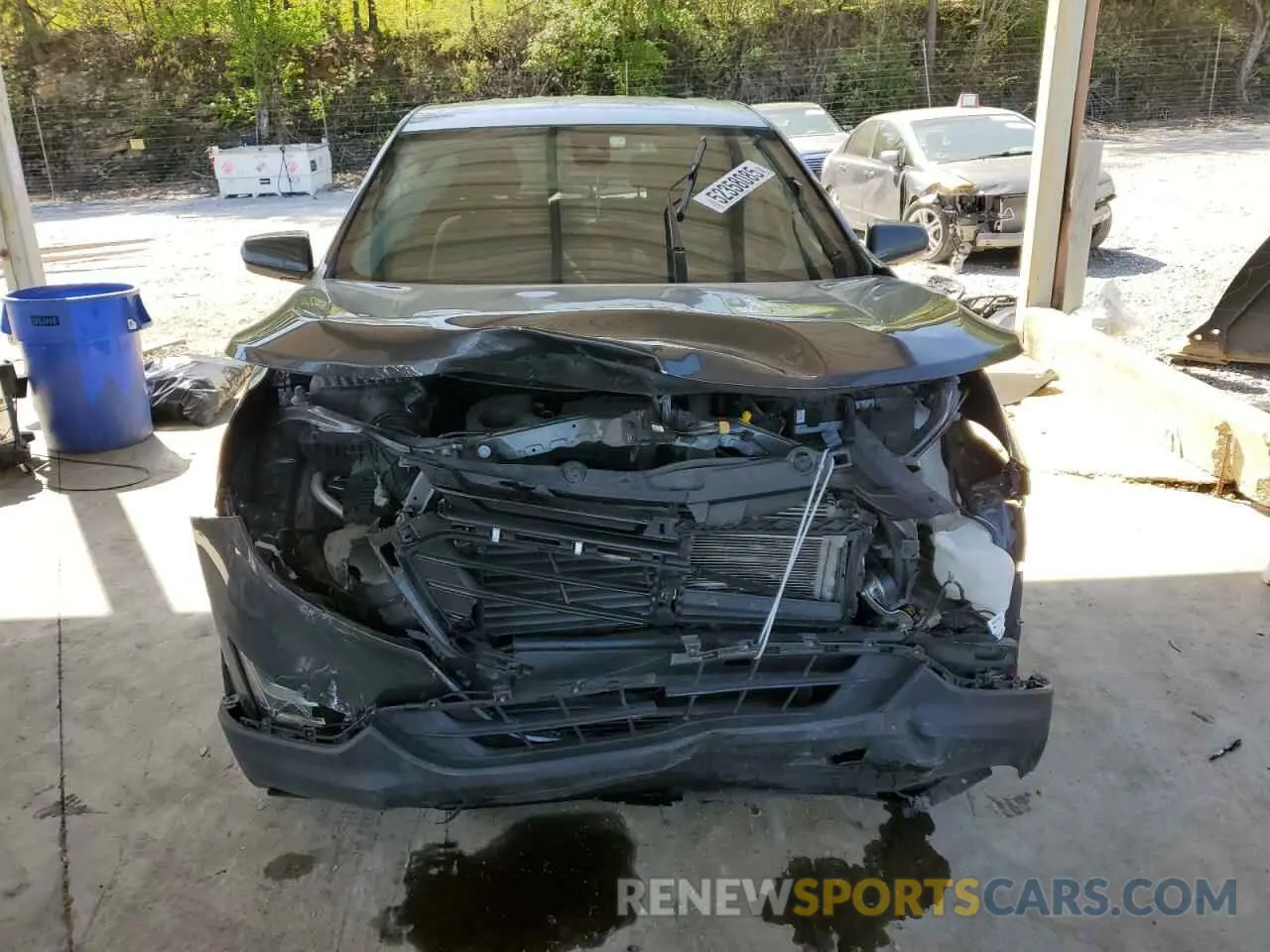 5 Photograph of a damaged car 2GNAXKEV5L6276869 CHEVROLET EQUINOX 2020