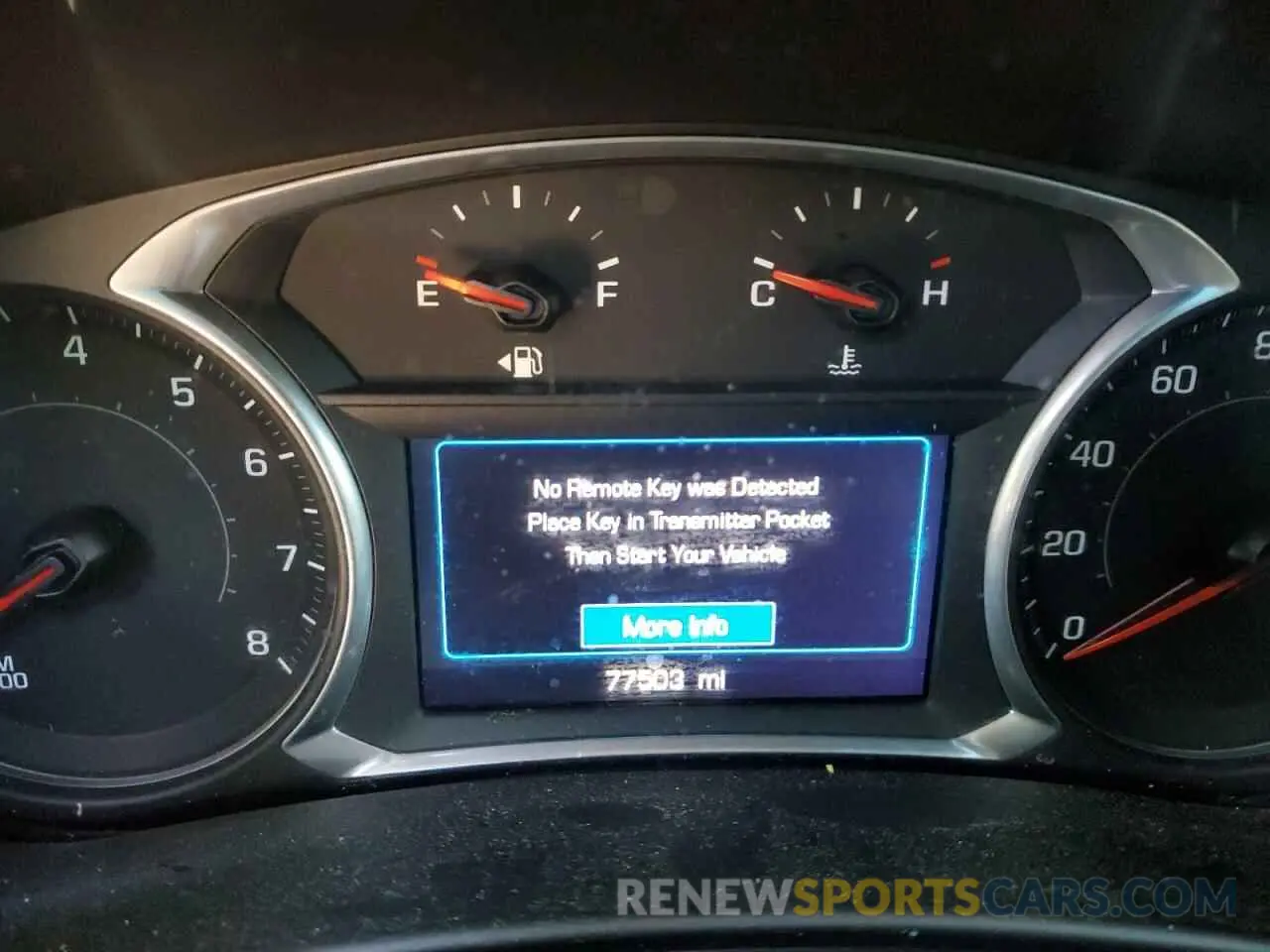 9 Photograph of a damaged car 2GNAXKEV5L6276869 CHEVROLET EQUINOX 2020