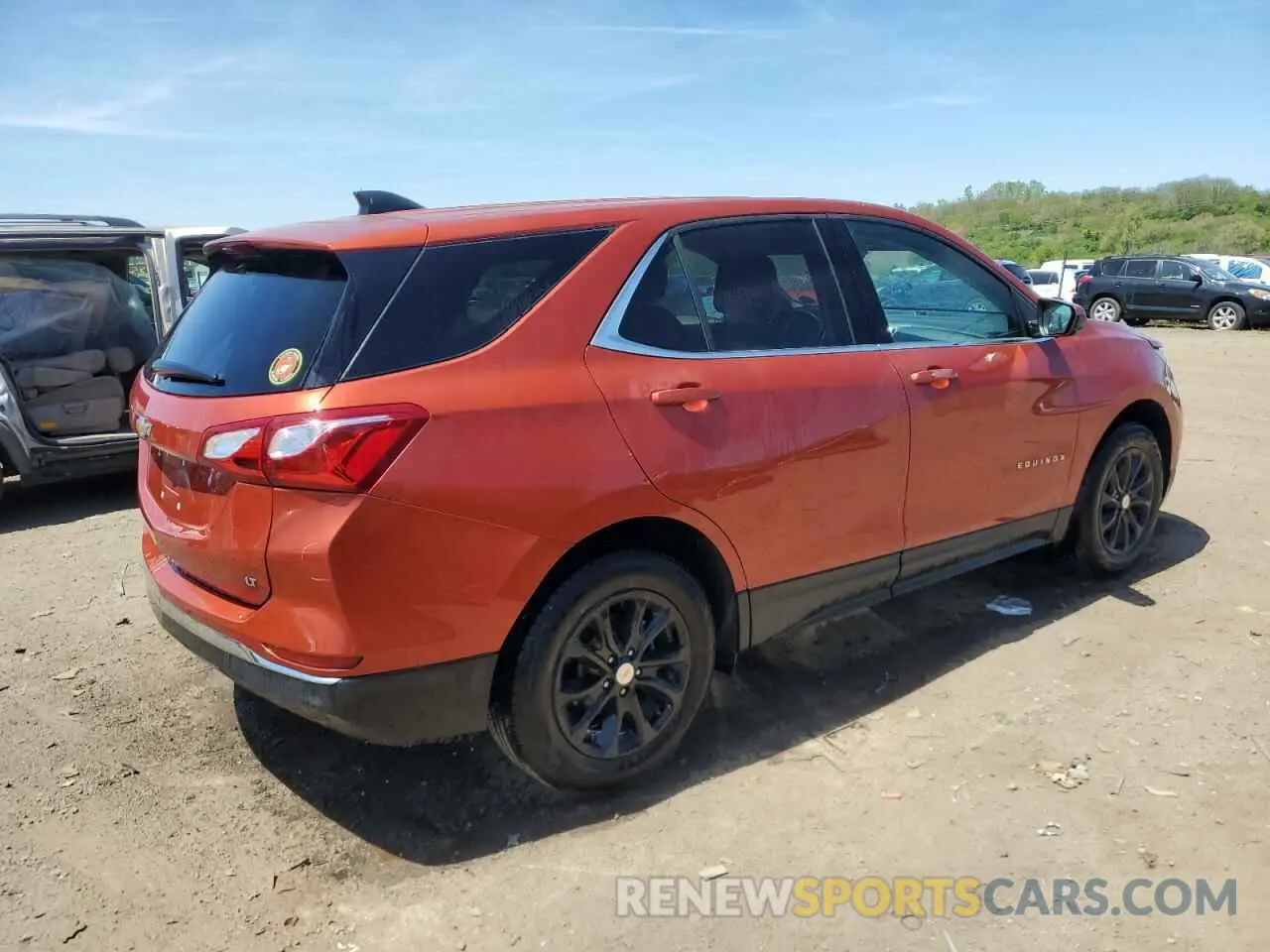 3 Photograph of a damaged car 2GNAXKEV6L6113759 CHEVROLET EQUINOX 2020