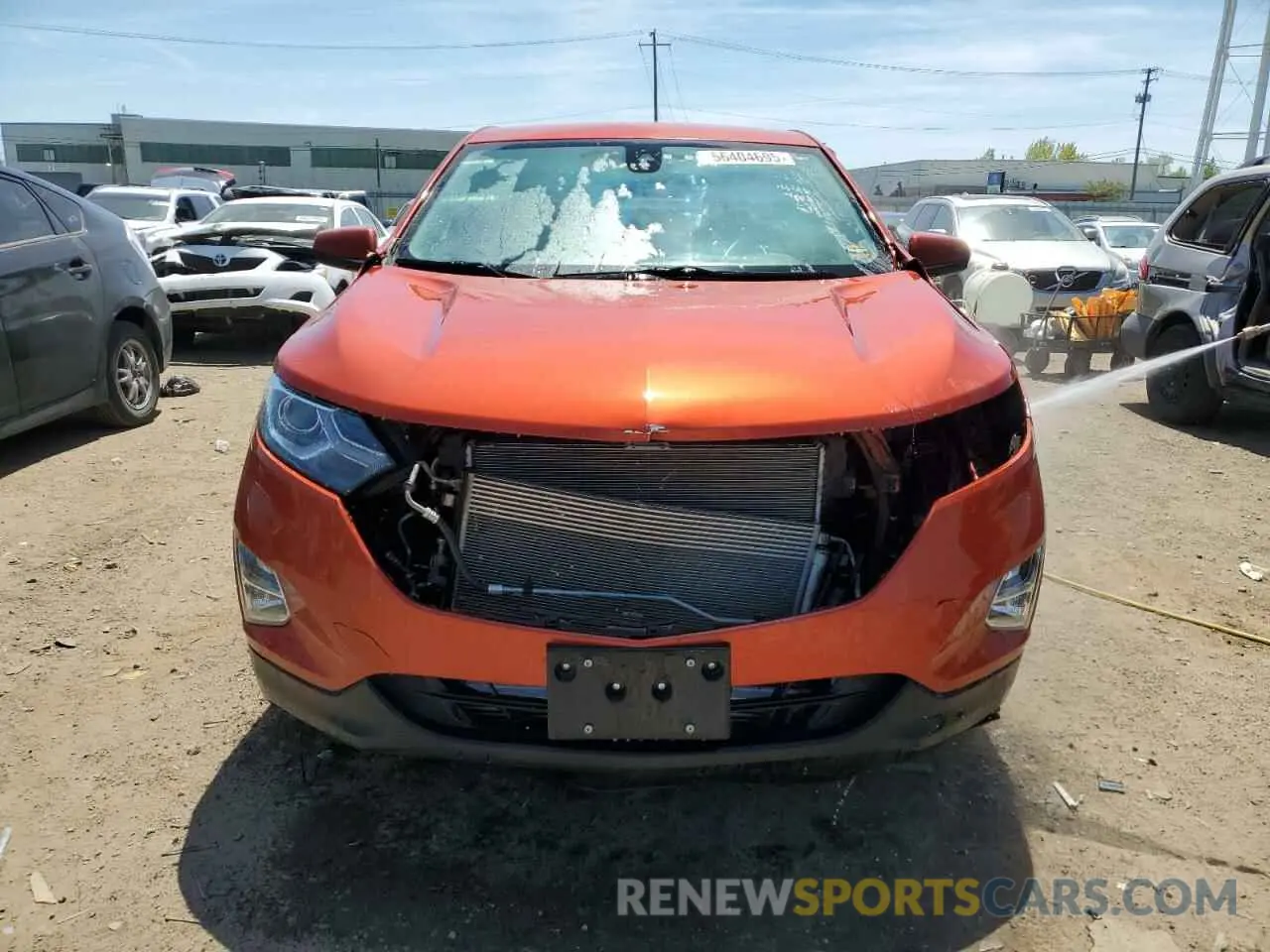 5 Photograph of a damaged car 2GNAXKEV6L6113759 CHEVROLET EQUINOX 2020