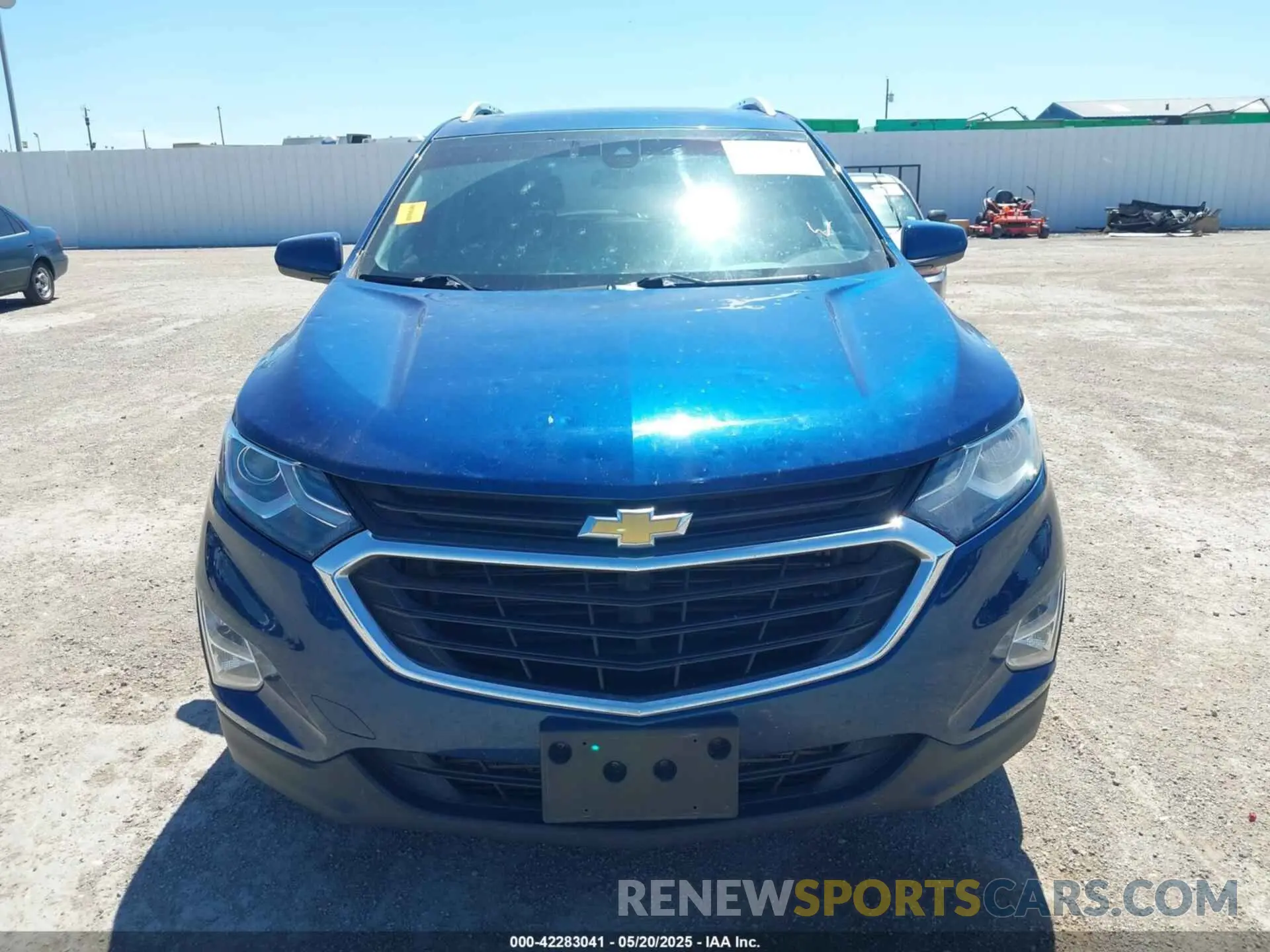 12 Photograph of a damaged car 2GNAXKEV6L6141884 CHEVROLET EQUINOX 2020