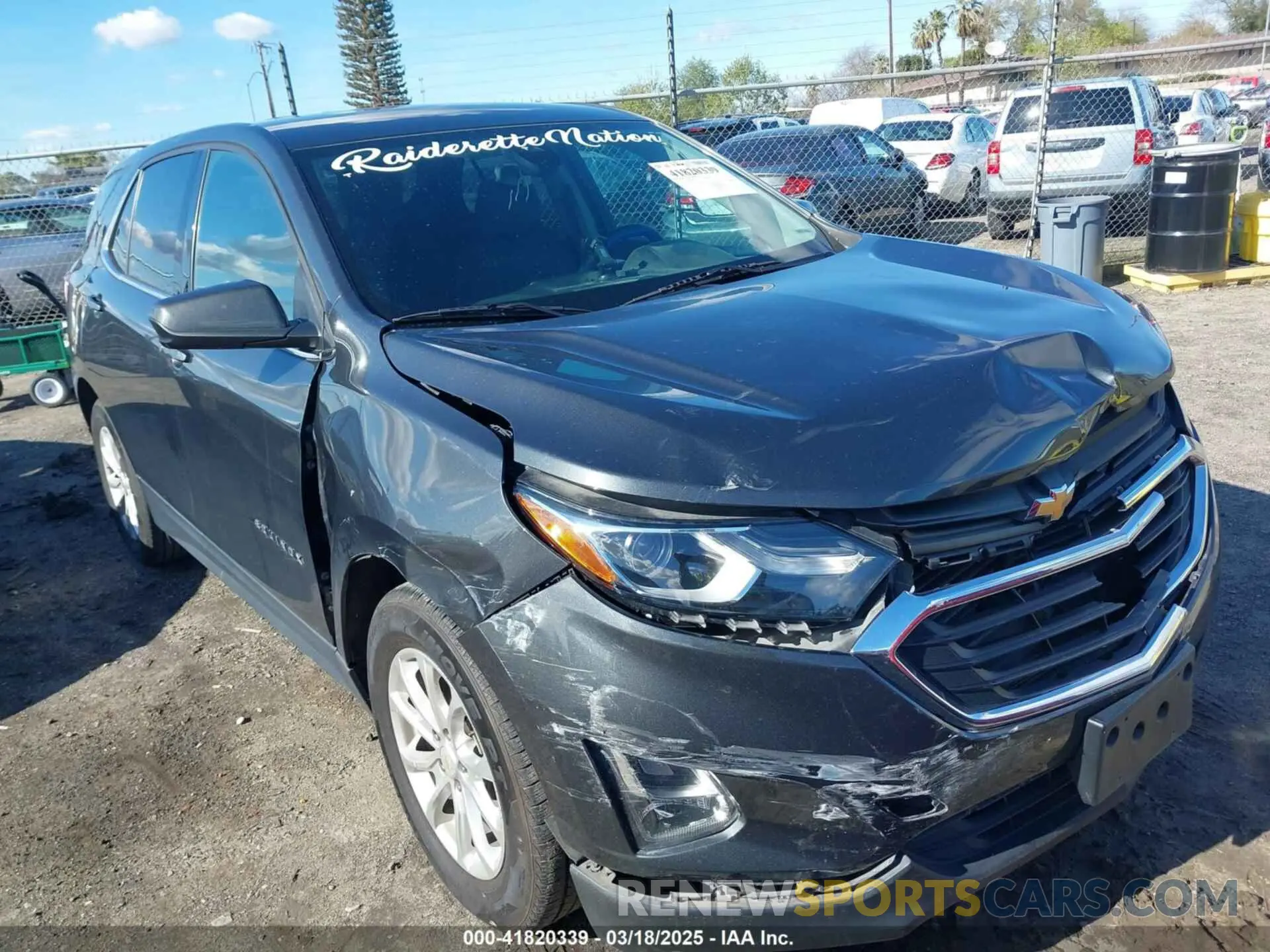 13 Photograph of a damaged car 2GNAXKEV6L6153159 CHEVROLET EQUINOX 2020