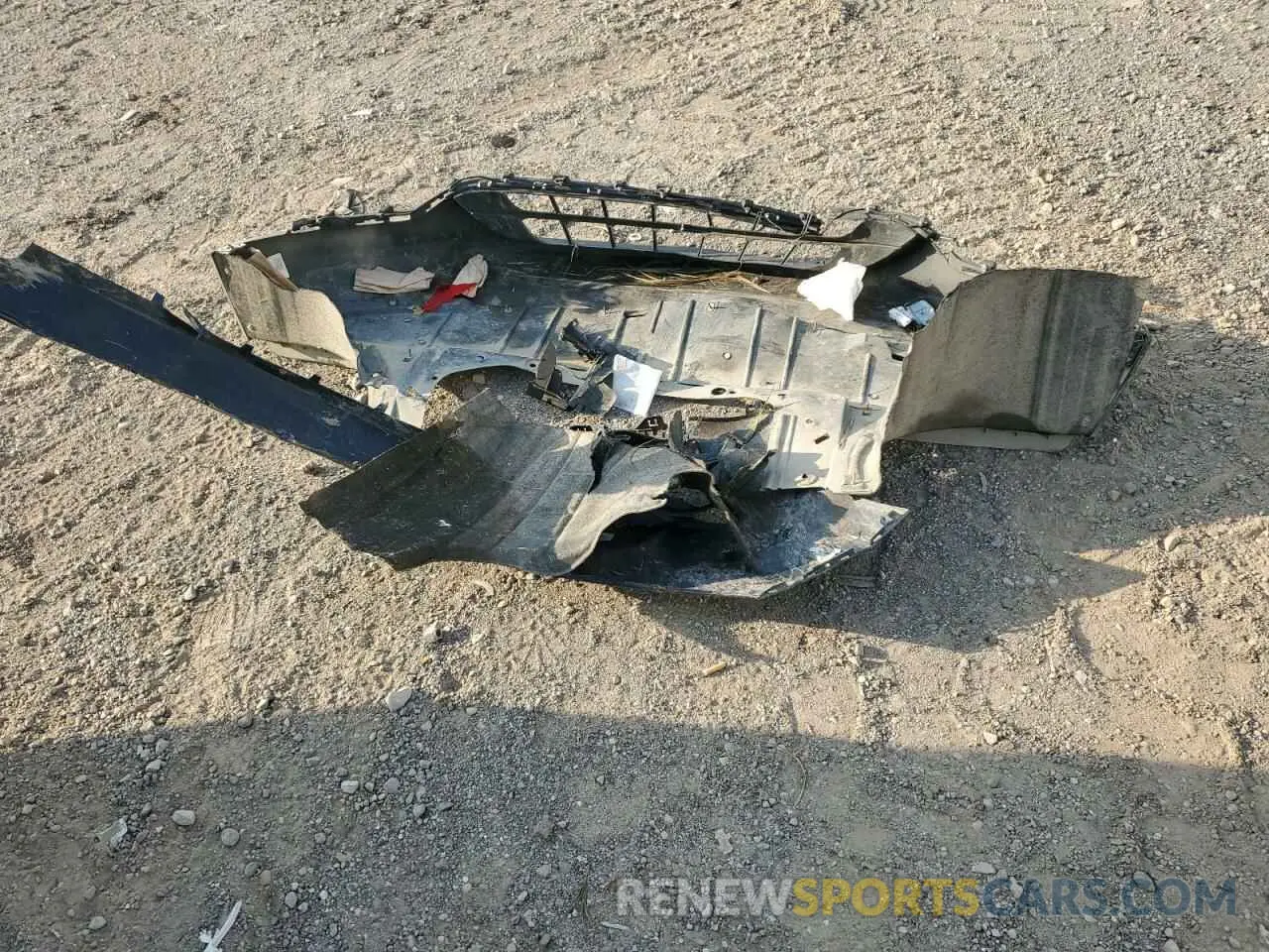 13 Photograph of a damaged car 2GNAXKEV6L6156871 CHEVROLET EQUINOX 2020