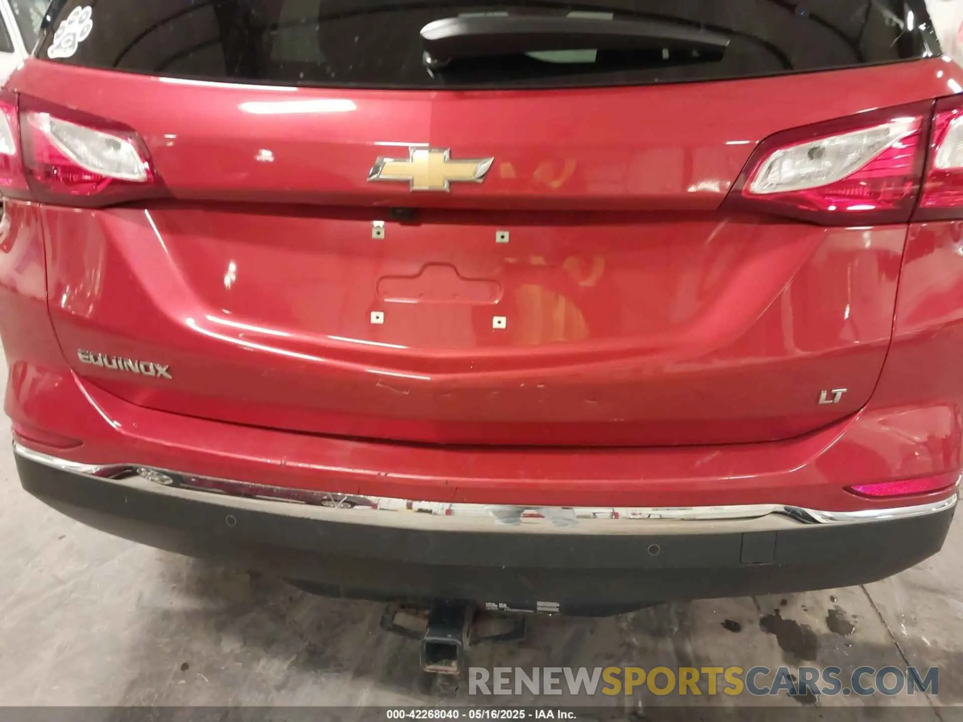 19 Photograph of a damaged car 2GNAXKEV6L6186310 CHEVROLET EQUINOX 2020