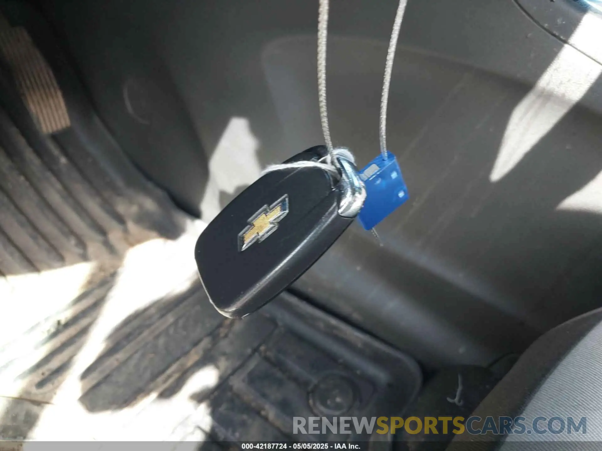 11 Photograph of a damaged car 2GNAXKEV6L6208290 CHEVROLET EQUINOX 2020