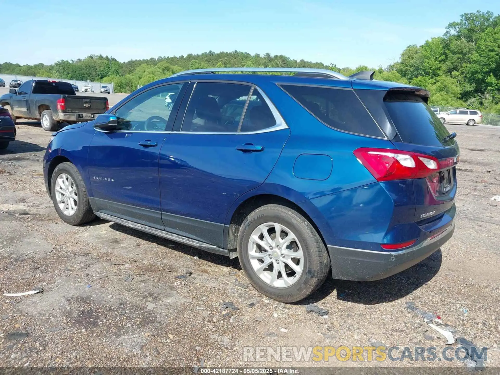 3 Photograph of a damaged car 2GNAXKEV6L6208290 CHEVROLET EQUINOX 2020