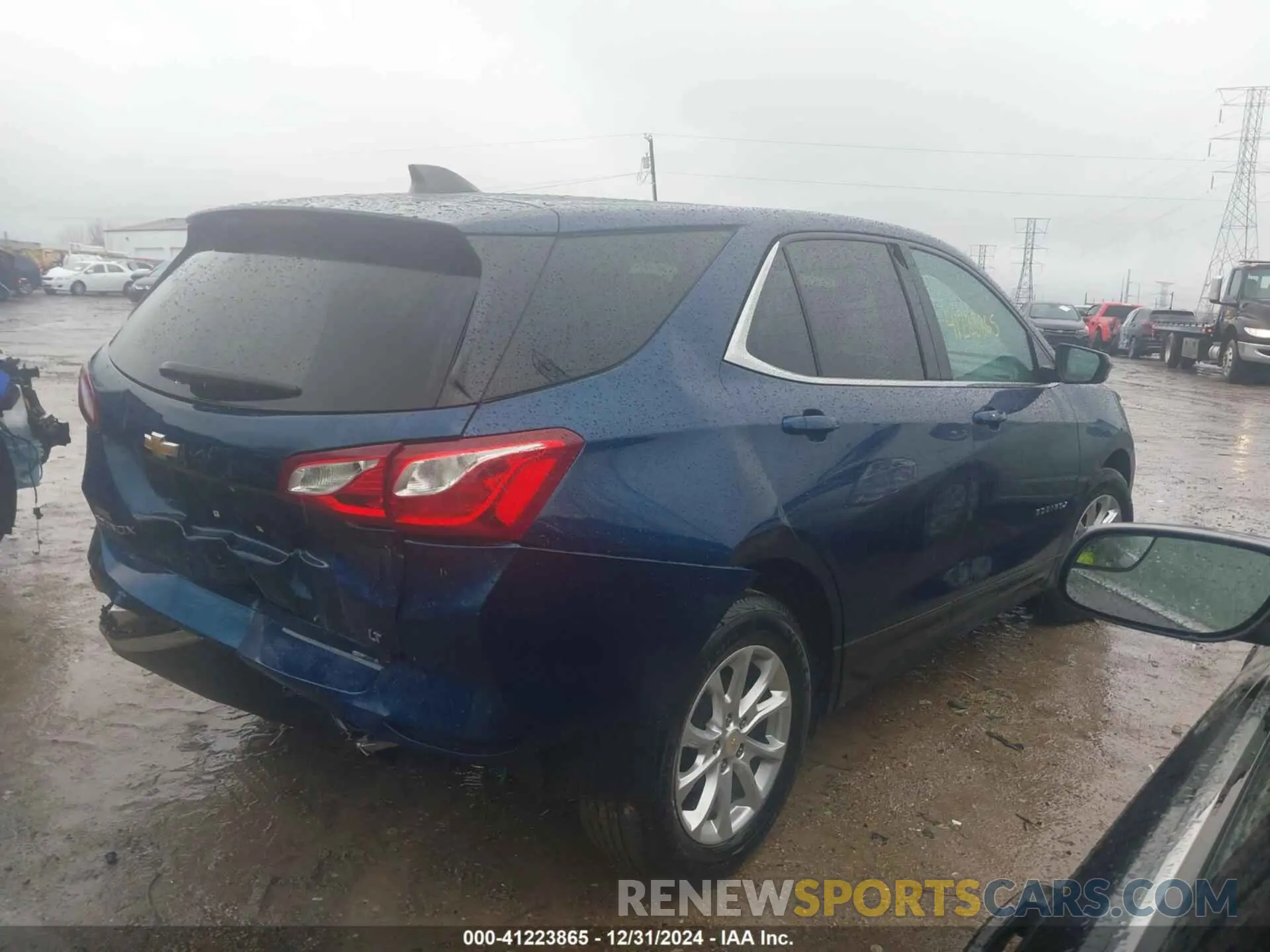12 Photograph of a damaged car 2GNAXKEV7L6112331 CHEVROLET EQUINOX 2020