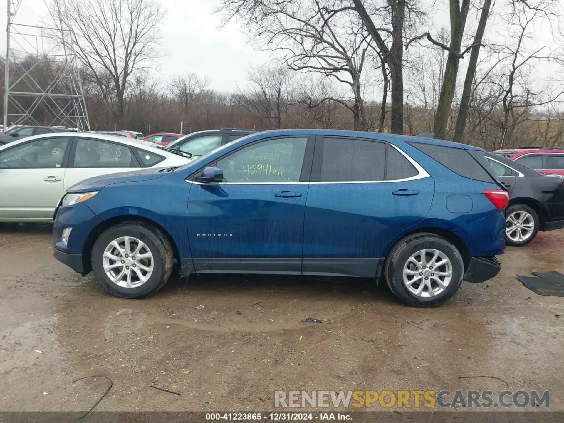 13 Photograph of a damaged car 2GNAXKEV7L6112331 CHEVROLET EQUINOX 2020