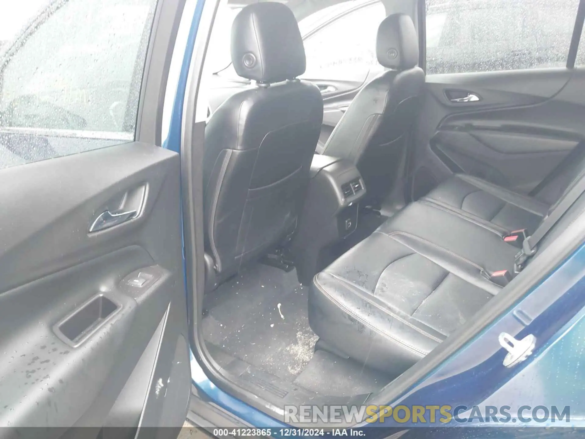 8 Photograph of a damaged car 2GNAXKEV7L6112331 CHEVROLET EQUINOX 2020