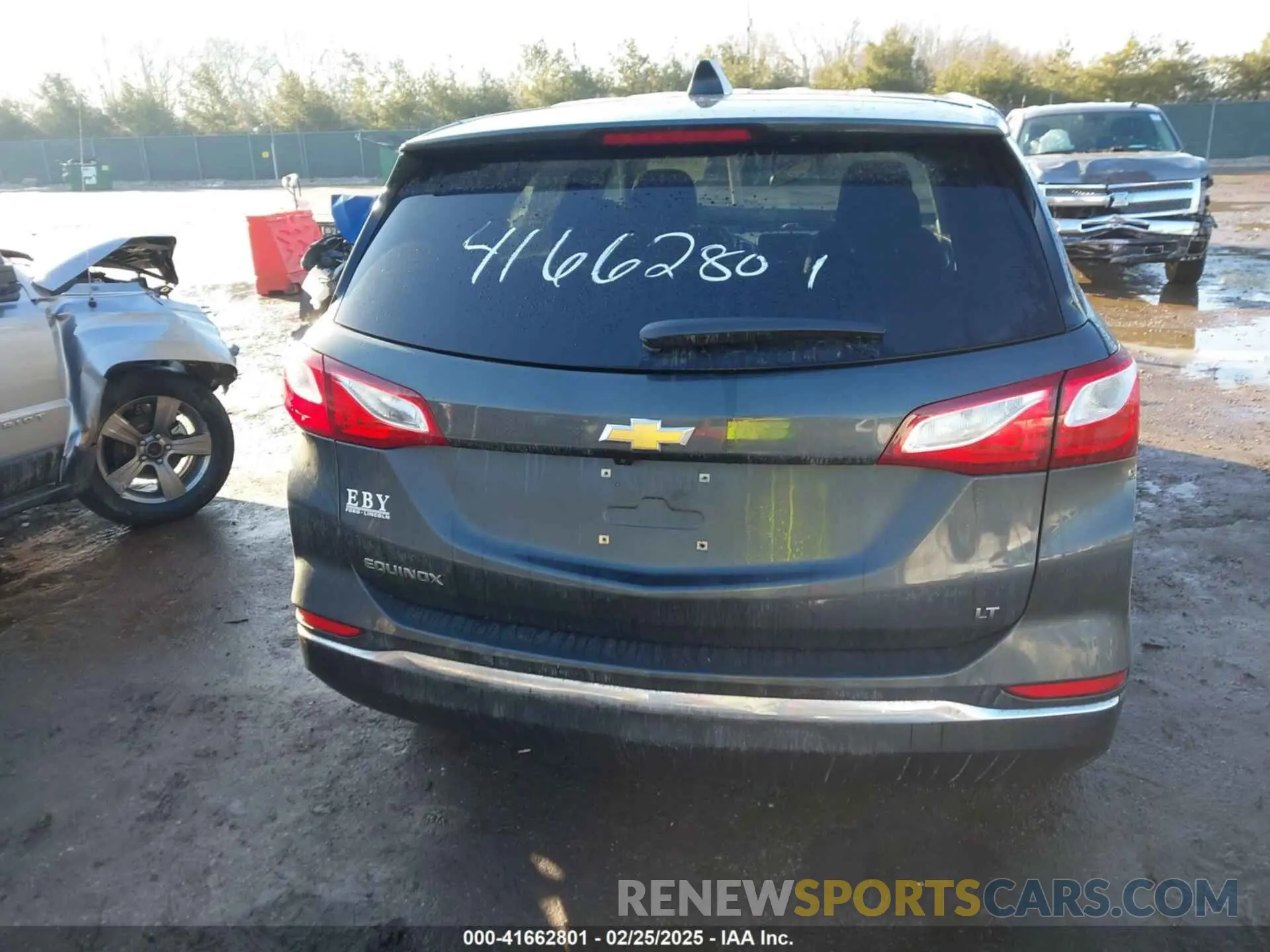 16 Photograph of a damaged car 2GNAXKEV7L6136287 CHEVROLET EQUINOX 2020