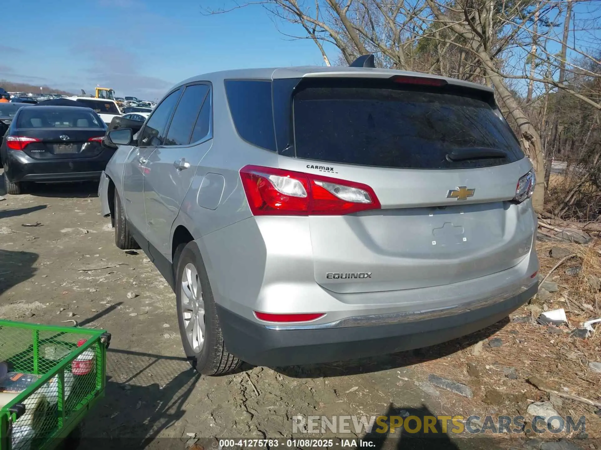 3 Photograph of a damaged car 2GNAXKEV7L6144454 CHEVROLET EQUINOX 2020