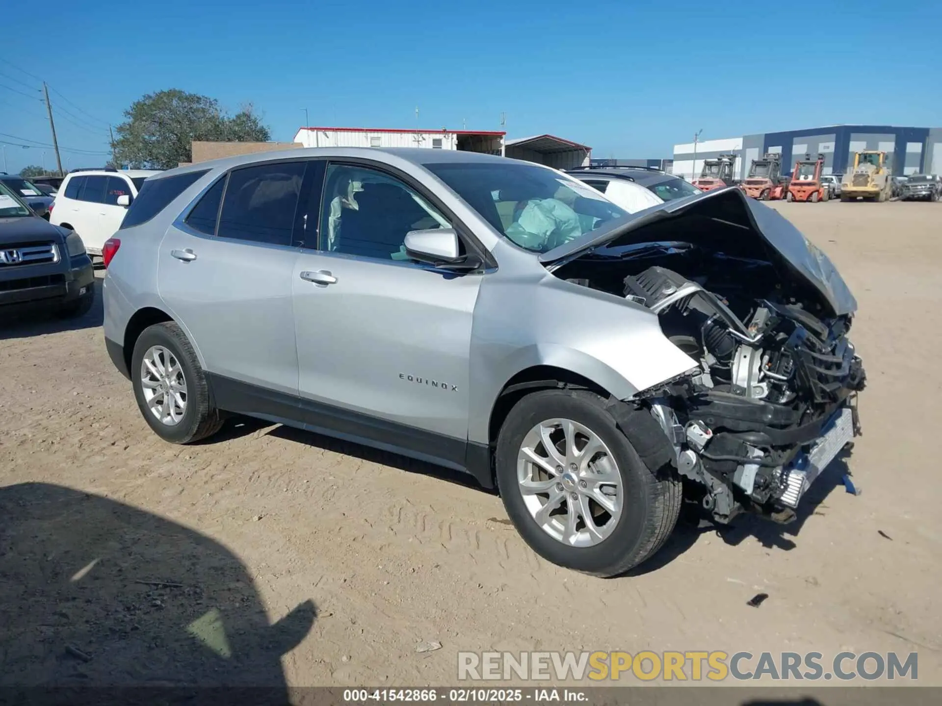 1 Photograph of a damaged car 2GNAXKEV7L6145717 CHEVROLET EQUINOX 2020