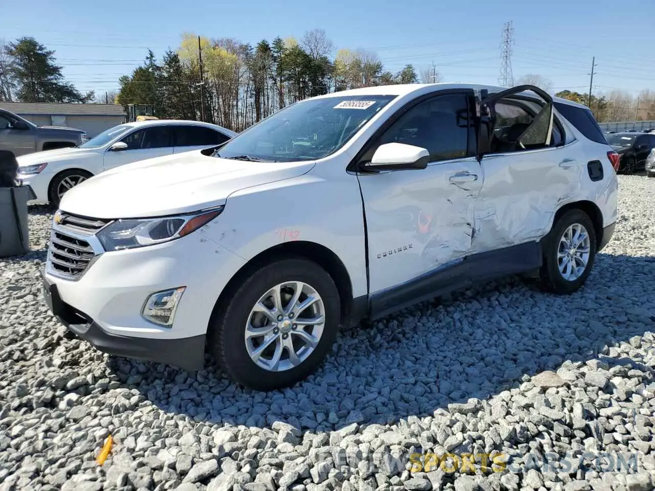 1 Photograph of a damaged car 2GNAXKEV7L6200747 CHEVROLET EQUINOX 2020