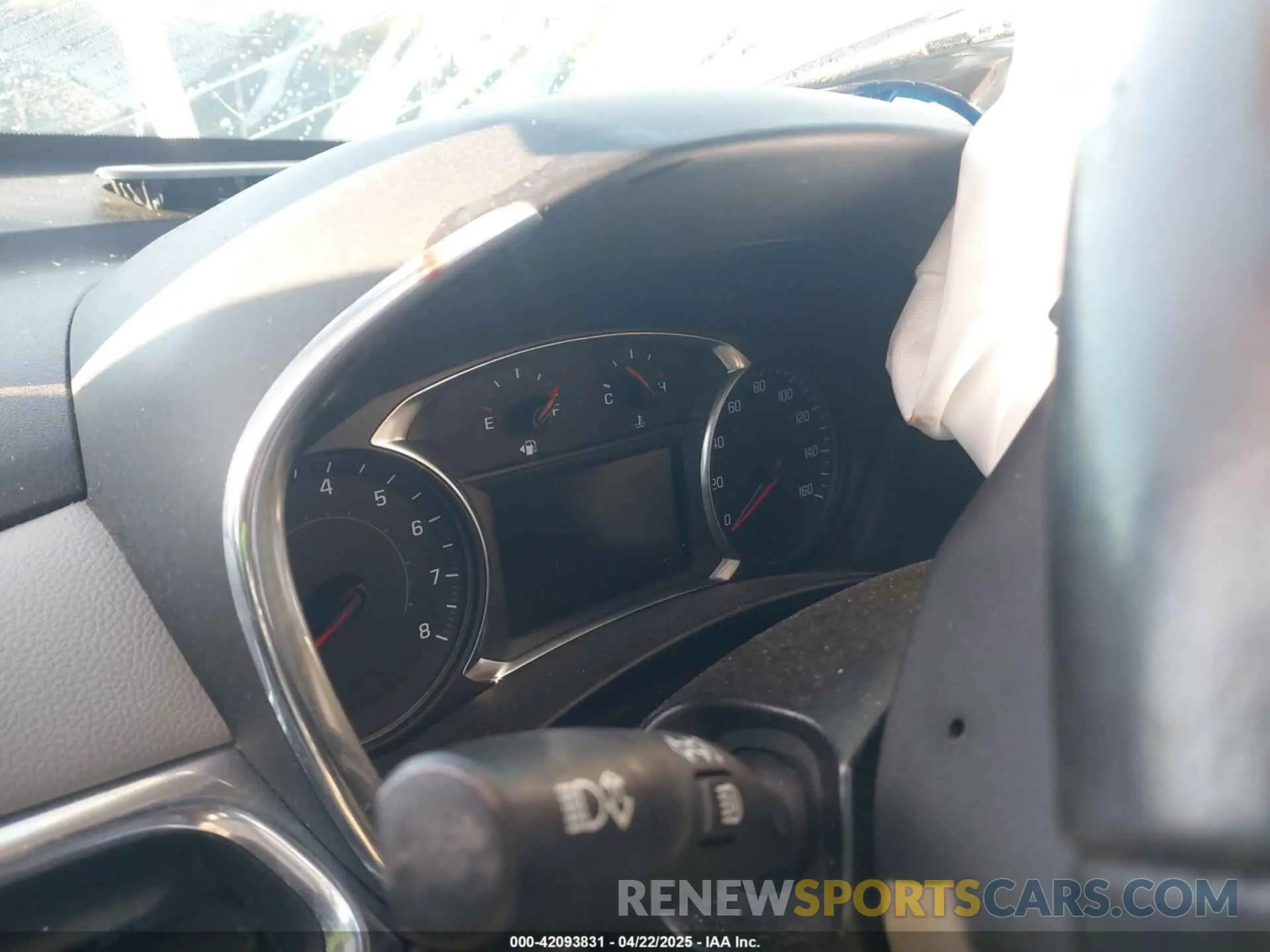 7 Photograph of a damaged car 2GNAXKEV7L6241329 CHEVROLET EQUINOX 2020