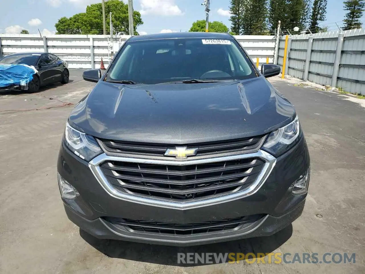 5 Photograph of a damaged car 2GNAXKEV7L6266263 CHEVROLET EQUINOX 2020