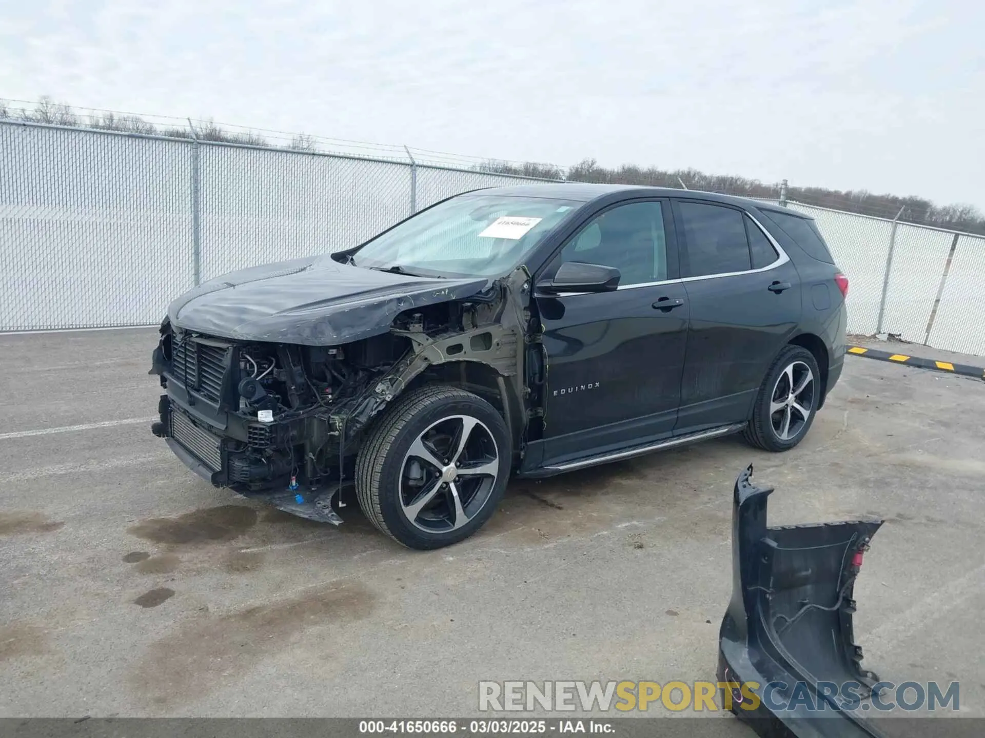 2 Photograph of a damaged car 2GNAXKEV8L6105369 CHEVROLET EQUINOX 2020