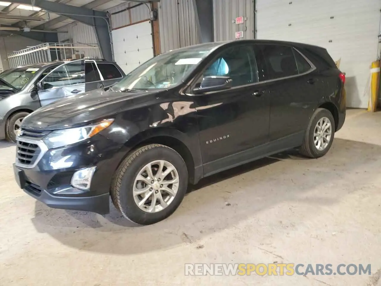 1 Photograph of a damaged car 2GNAXKEV8L6114041 CHEVROLET EQUINOX 2020