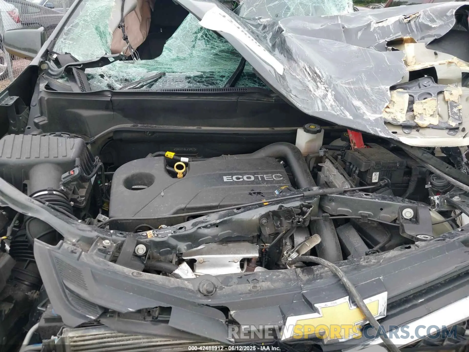 10 Photograph of a damaged car 2GNAXKEV8L6169072 CHEVROLET EQUINOX 2020