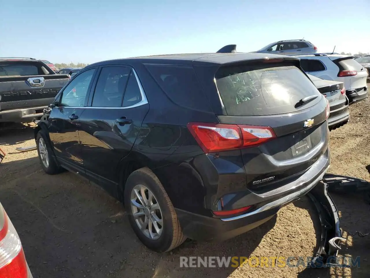 2 Photograph of a damaged car 2GNAXKEV8L6176023 CHEVROLET EQUINOX 2020