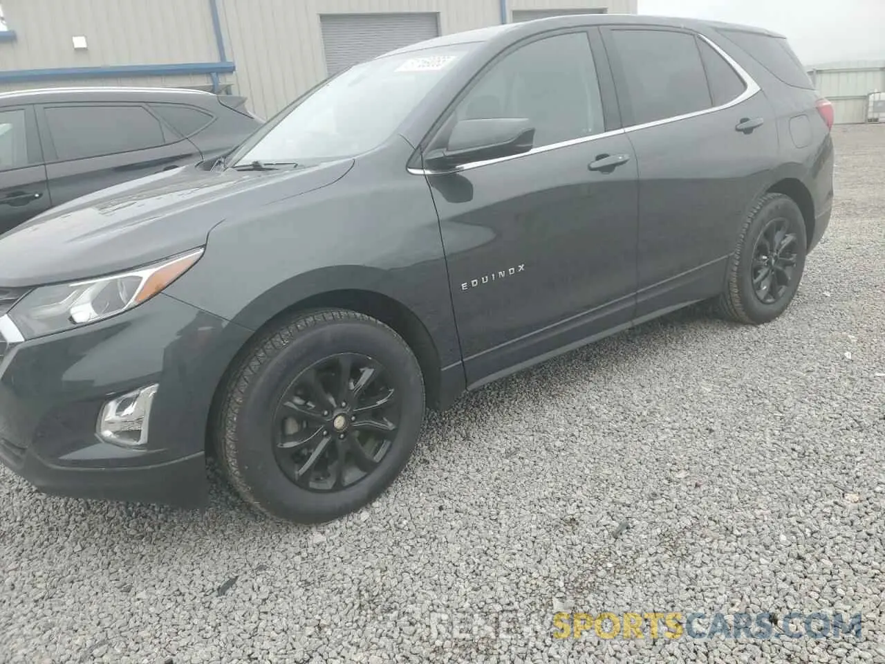 1 Photograph of a damaged car 2GNAXKEV8L6185613 CHEVROLET EQUINOX 2020