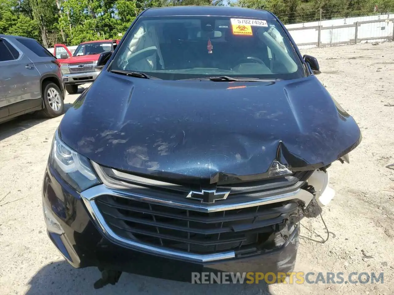 5 Photograph of a damaged car 2GNAXKEV8L6187782 CHEVROLET EQUINOX 2020