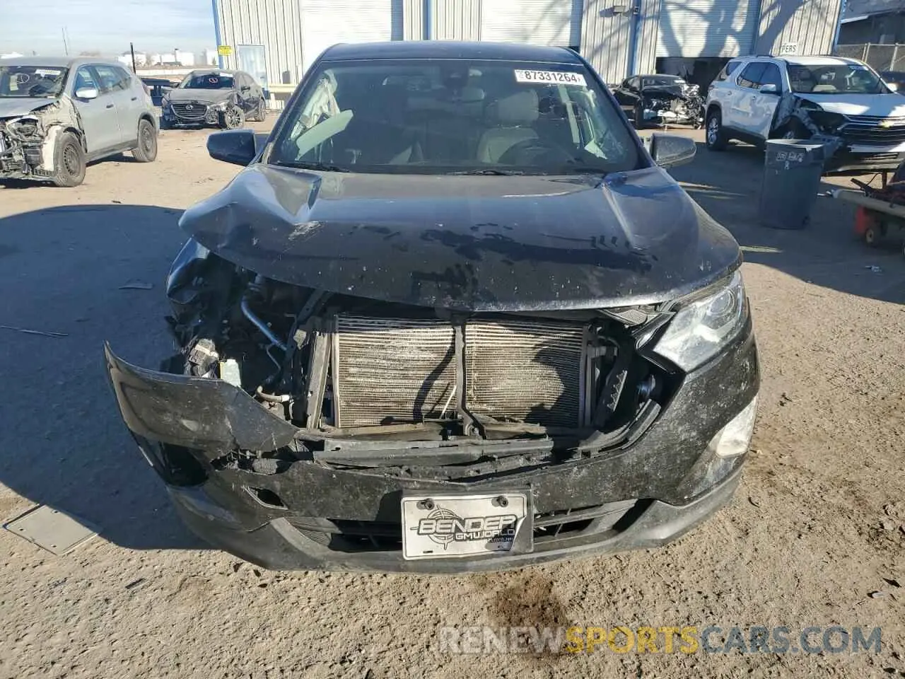 5 Photograph of a damaged car 2GNAXKEV9L6139482 CHEVROLET EQUINOX 2020
