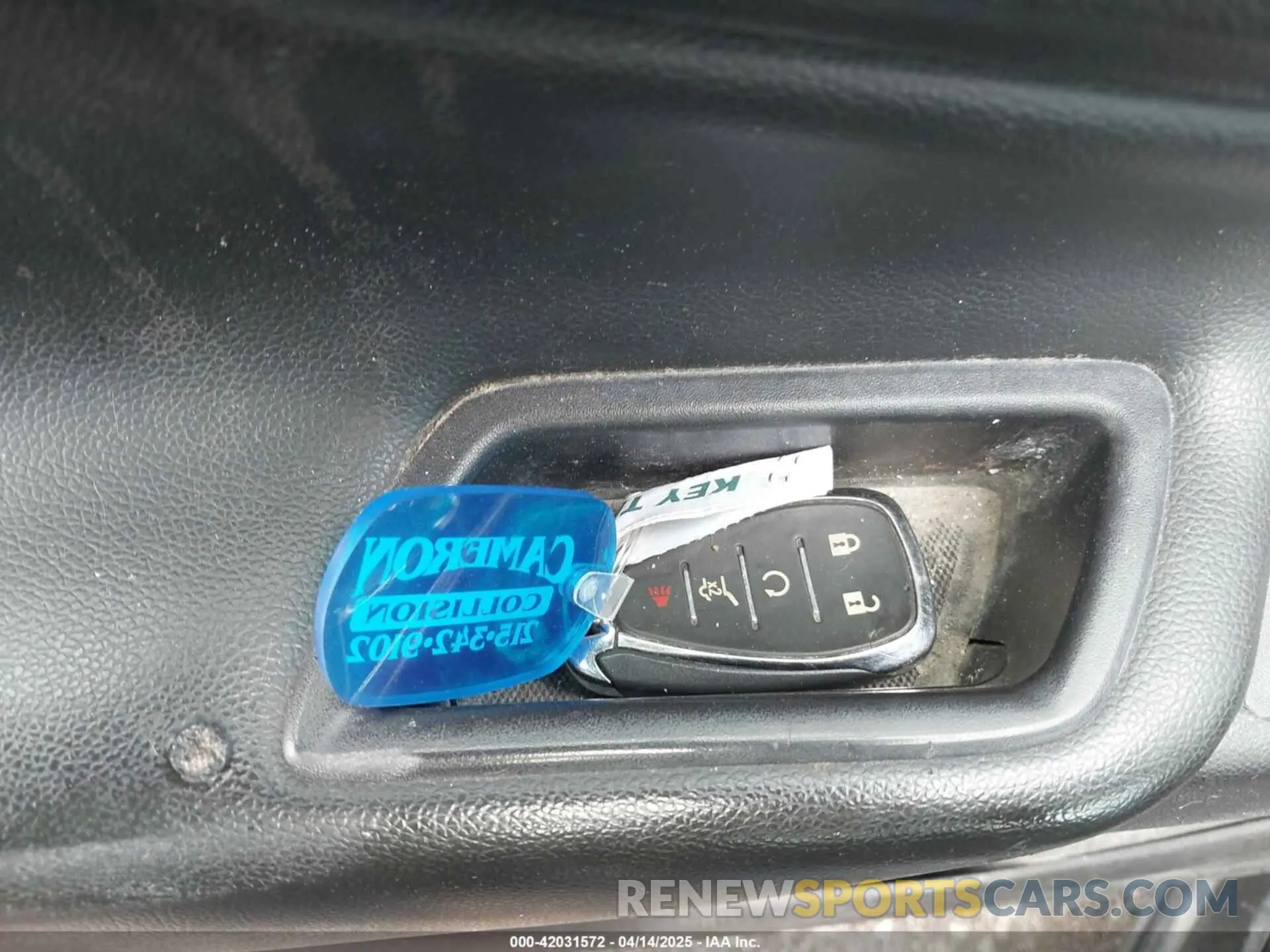 11 Photograph of a damaged car 2GNAXKEV9L6160204 CHEVROLET EQUINOX 2020