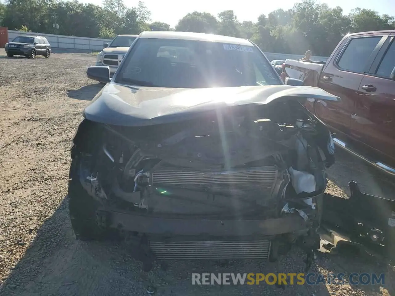 5 Photograph of a damaged car 2GNAXKEV9L6207179 CHEVROLET EQUINOX 2020