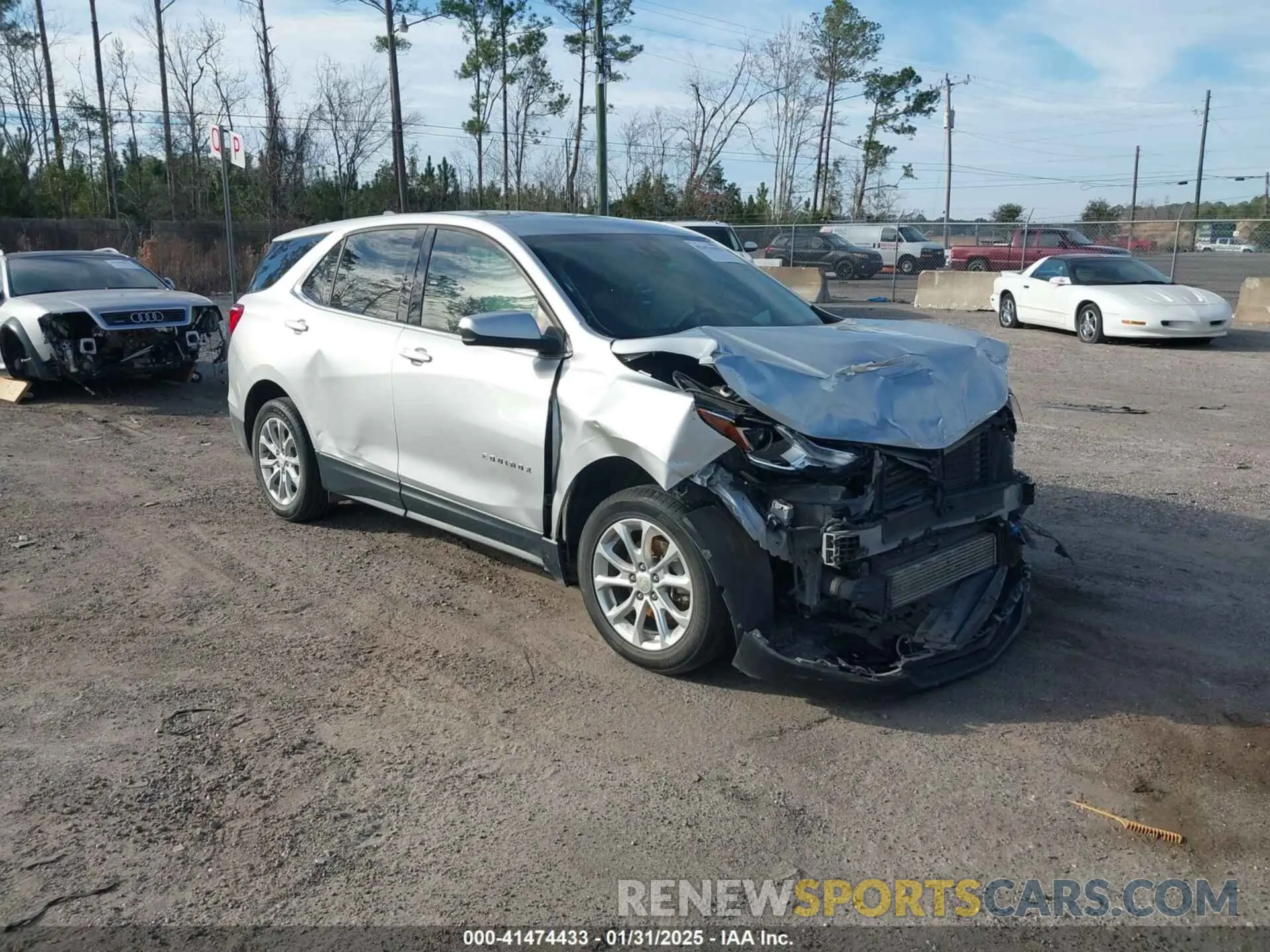 1 Photograph of a damaged car 2GNAXKEVXL6108175 CHEVROLET EQUINOX 2020