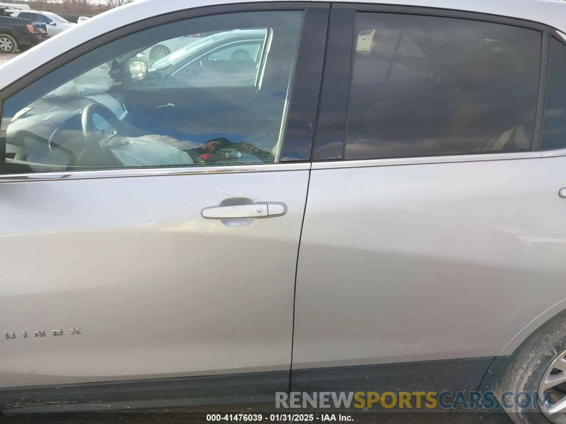 14 Photograph of a damaged car 2GNAXKEVXL6212195 CHEVROLET EQUINOX 2020