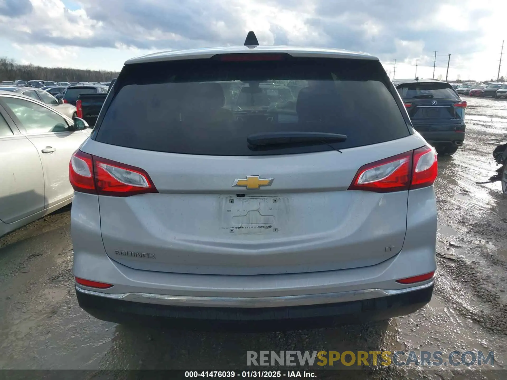 16 Photograph of a damaged car 2GNAXKEVXL6212195 CHEVROLET EQUINOX 2020