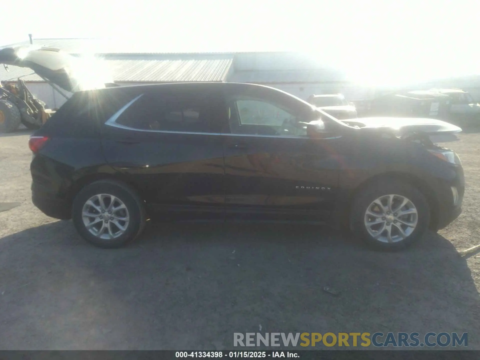 13 Photograph of a damaged car 2GNAXKEVXL6245715 CHEVROLET EQUINOX 2020