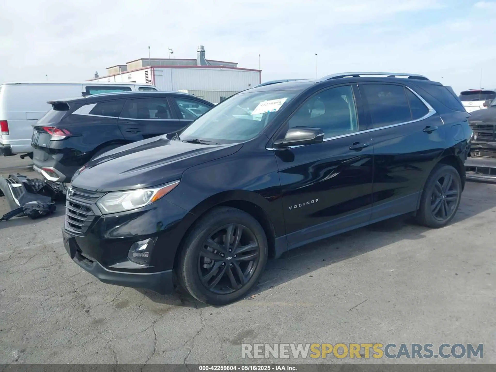 2 Photograph of a damaged car 2GNAXLEX2L6206737 CHEVROLET EQUINOX 2020