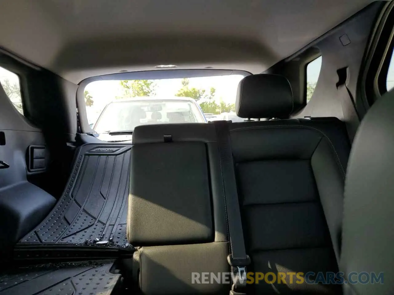 10 Photograph of a damaged car 2GNAXLEX2L6208455 CHEVROLET EQUINOX 2020