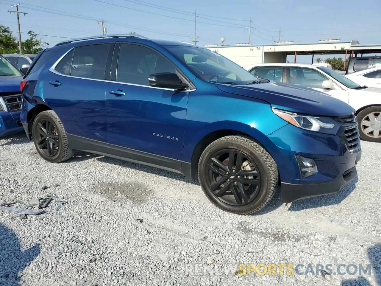 4 Photograph of a damaged car 2GNAXLEX2L6208455 CHEVROLET EQUINOX 2020