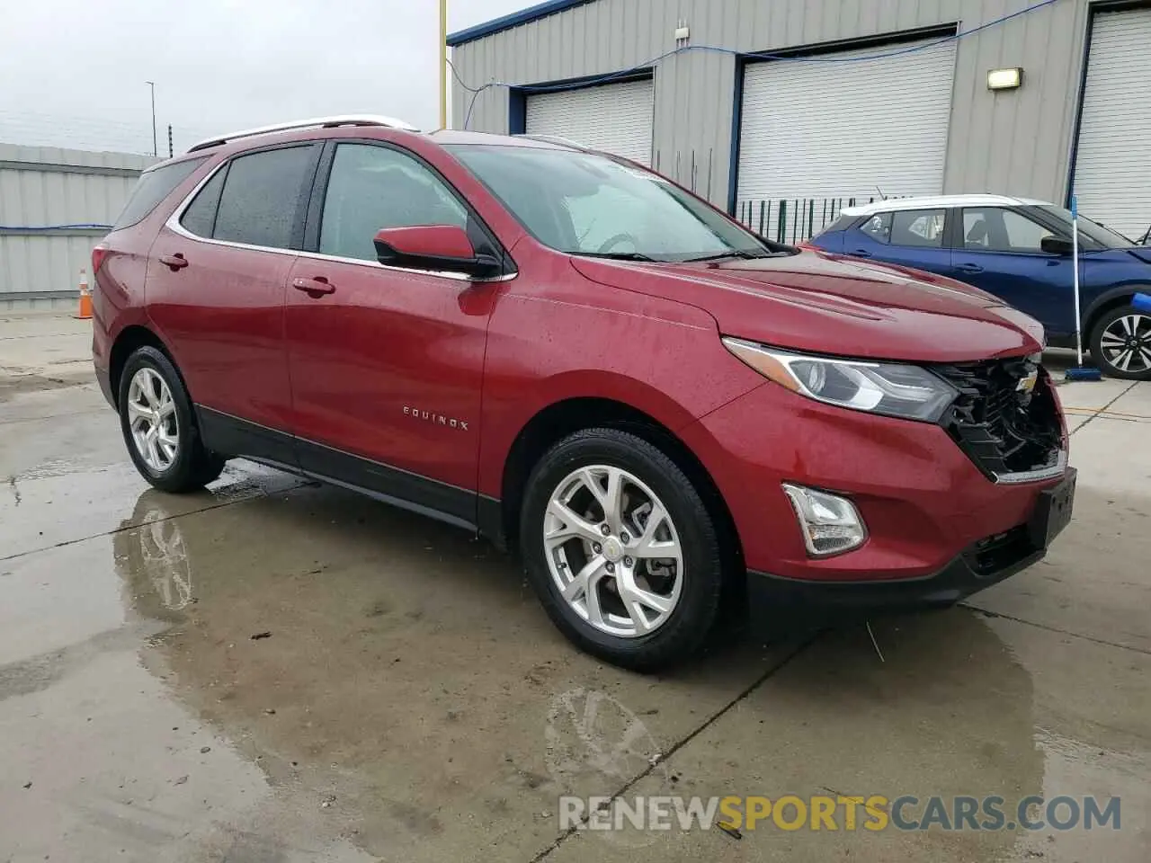 4 Photograph of a damaged car 2GNAXLEX2L6271040 CHEVROLET EQUINOX 2020