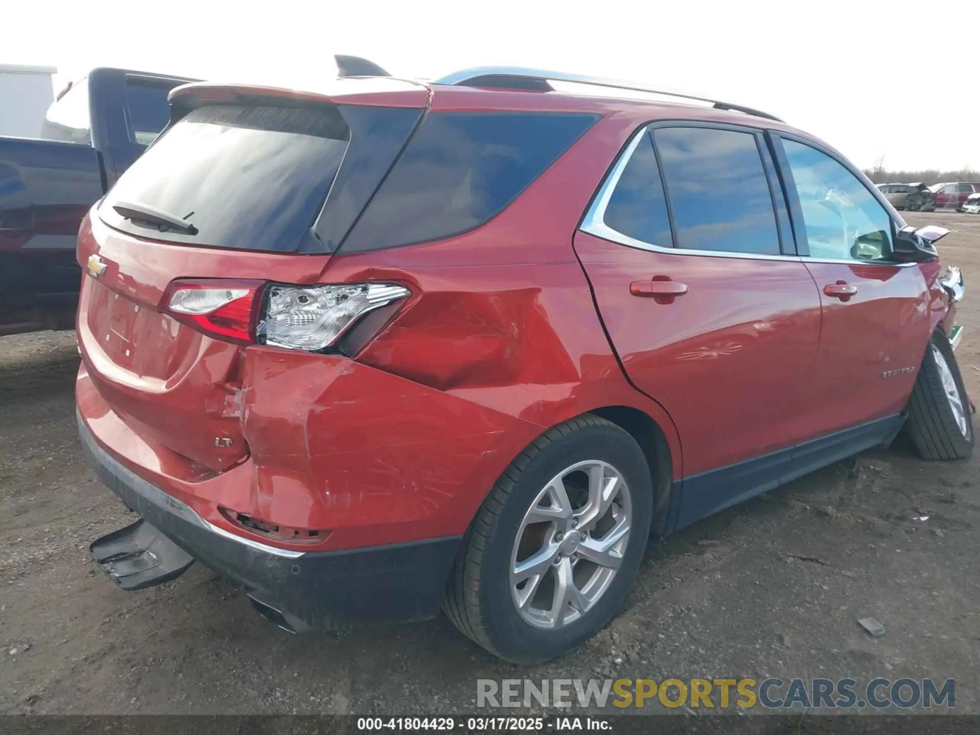 4 Photograph of a damaged car 2GNAXLEX5L6147330 CHEVROLET EQUINOX 2020